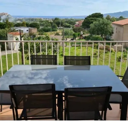 130m2 Qui Surplombe La Baie De Calvi Vue Citadelle * Calvi (Corsica)