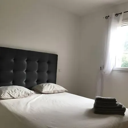 Holiday home 130m2 Qui Surplombe La Baie De Calvi Vue Citadelle Calvi (Corsica)