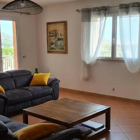 Holiday home 130m2 Qui Surplombe La Baie De Calvi Vue Citadelle