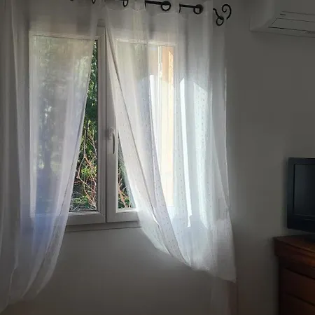 Holiday home 130m2 Qui Surplombe La Baie De Calvi Vue Citadelle Calvi (Corsica)
