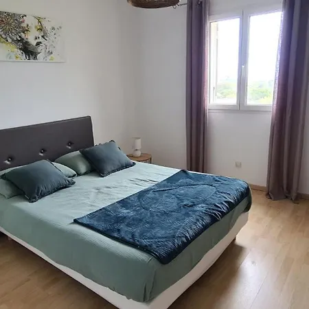 130m2 Qui Surplombe La Baie De Vue Citadelle 칼비