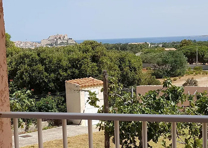 130m2 Qui Surplombe La Baie De Vue Citadelle