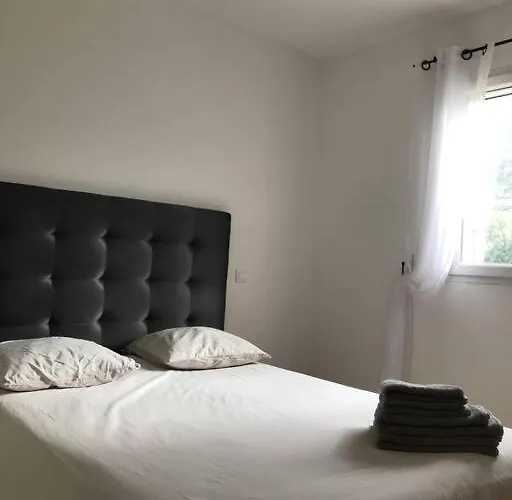 펜션 130m2 Qui Surplombe La Baie De Vue Citadelle 칼비