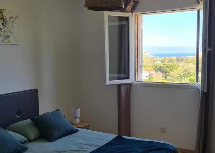 펜션 130m2 Qui Surplombe La Baie De Vue Citadelle