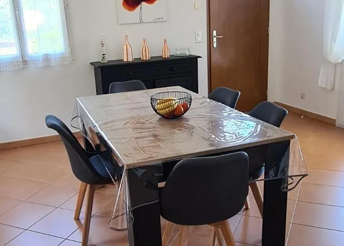 펜션 130m2 Qui Surplombe La Baie De Vue Citadelle 칼비